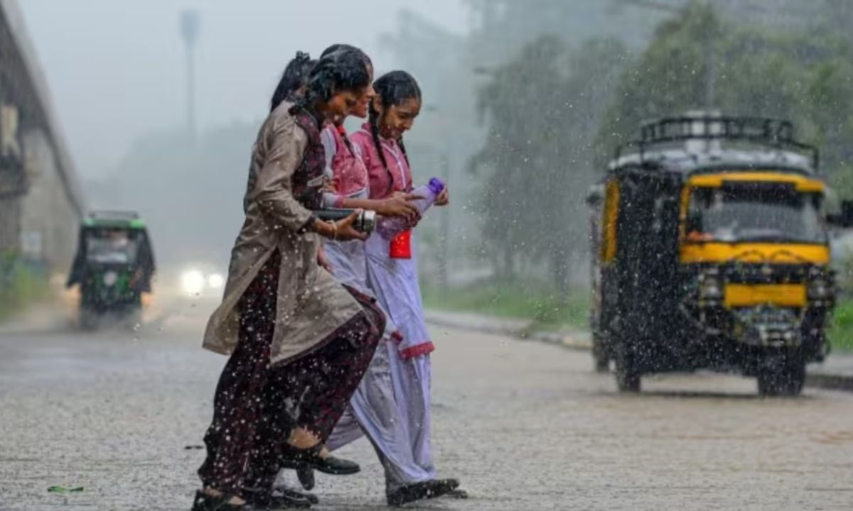 ऊपर मौसम की चेतावनी