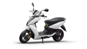 Ather 450S ने मचाई धूम! अब मिलेगी 161 KM रेंज, Alexa फीचर्स और 8 साल की वारंटी