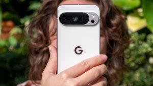 Google Pixel 10 Pro: 200MP कैमरा और 120W फास्ट चार्जिंग के साथ देगा धमाकेदार एंट्री